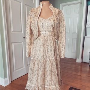 Vintage Sweet Cream 70s Gunne Sax